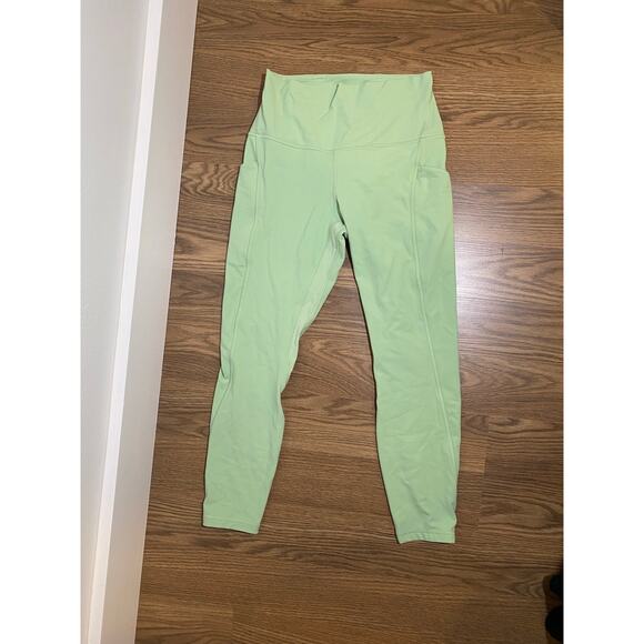 Lululemon Kohlrabi Mint Green Lululemon Arise leggings with pockets SZ 8 - Picture 1 of 7